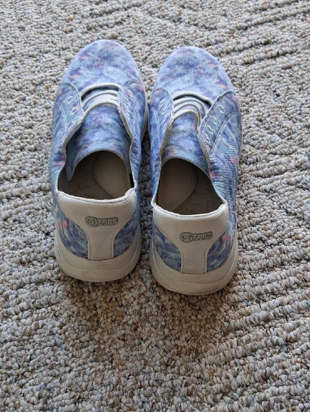 BZees Blue Knit Slip In Sneakers ~ Women's 9 Medium ~ Pre-owned